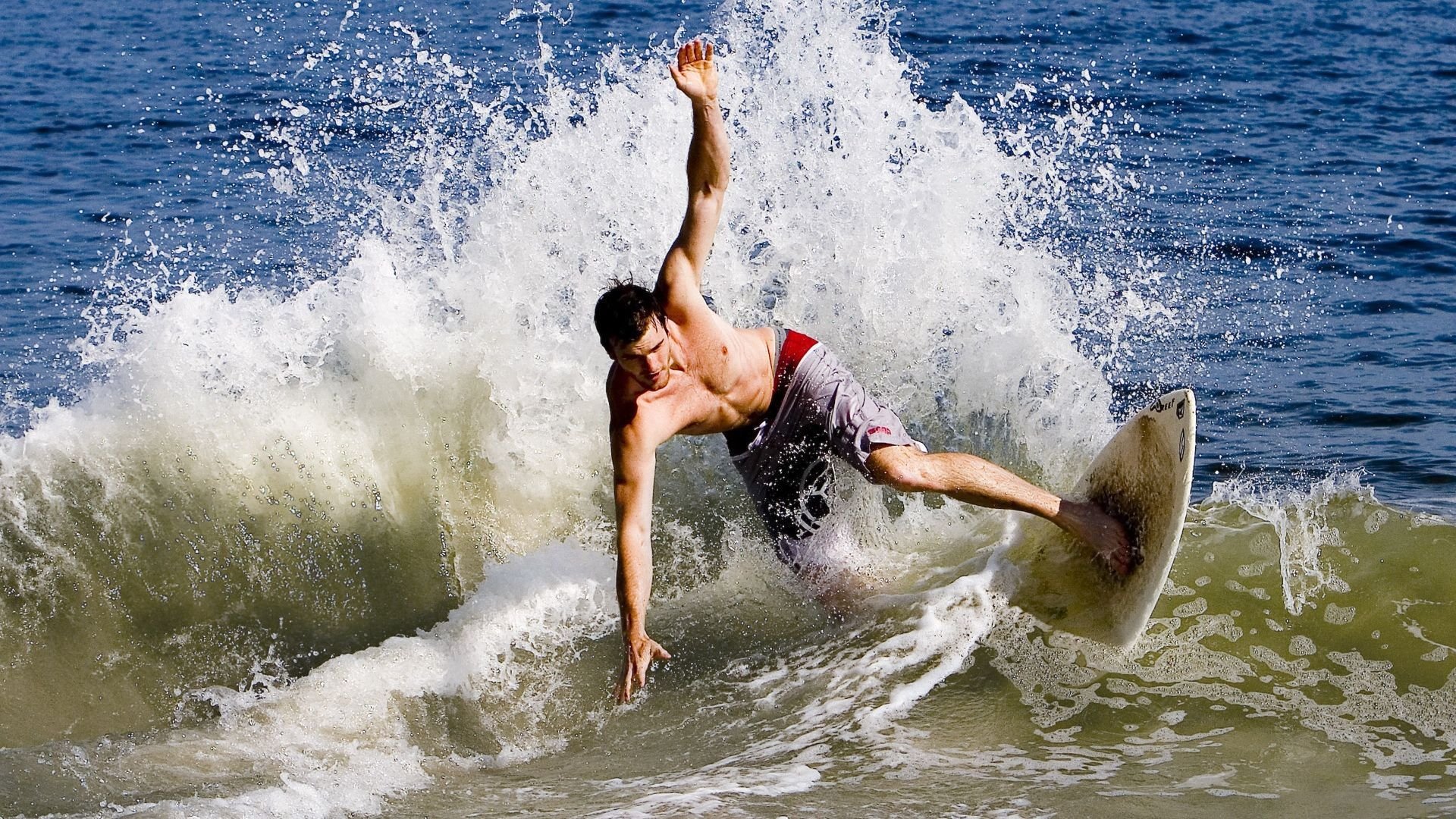 快船队稳步提升，争夺更佳排名，快船队怎么样